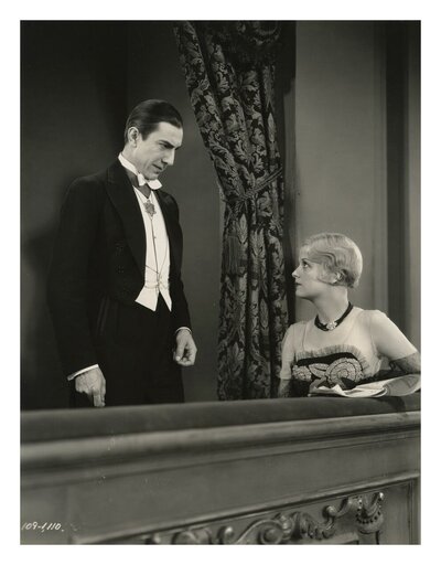 Bela Lugosi and Frances Dade, Dracula.jpg