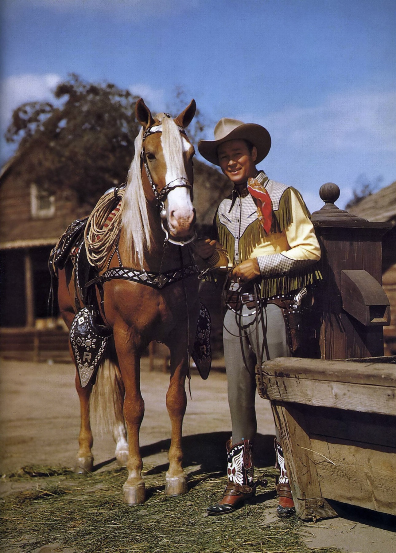 12 Roy-Rogers-and-Trigger.jpg