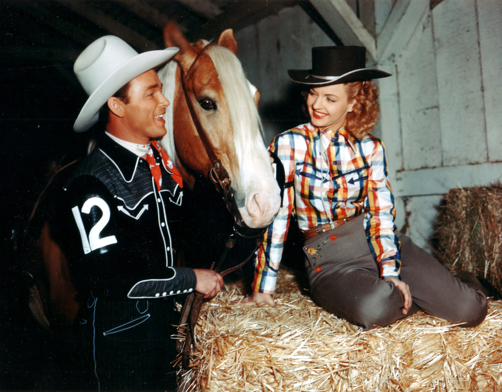 6  Roy Rogers and Dale Evans..jpg