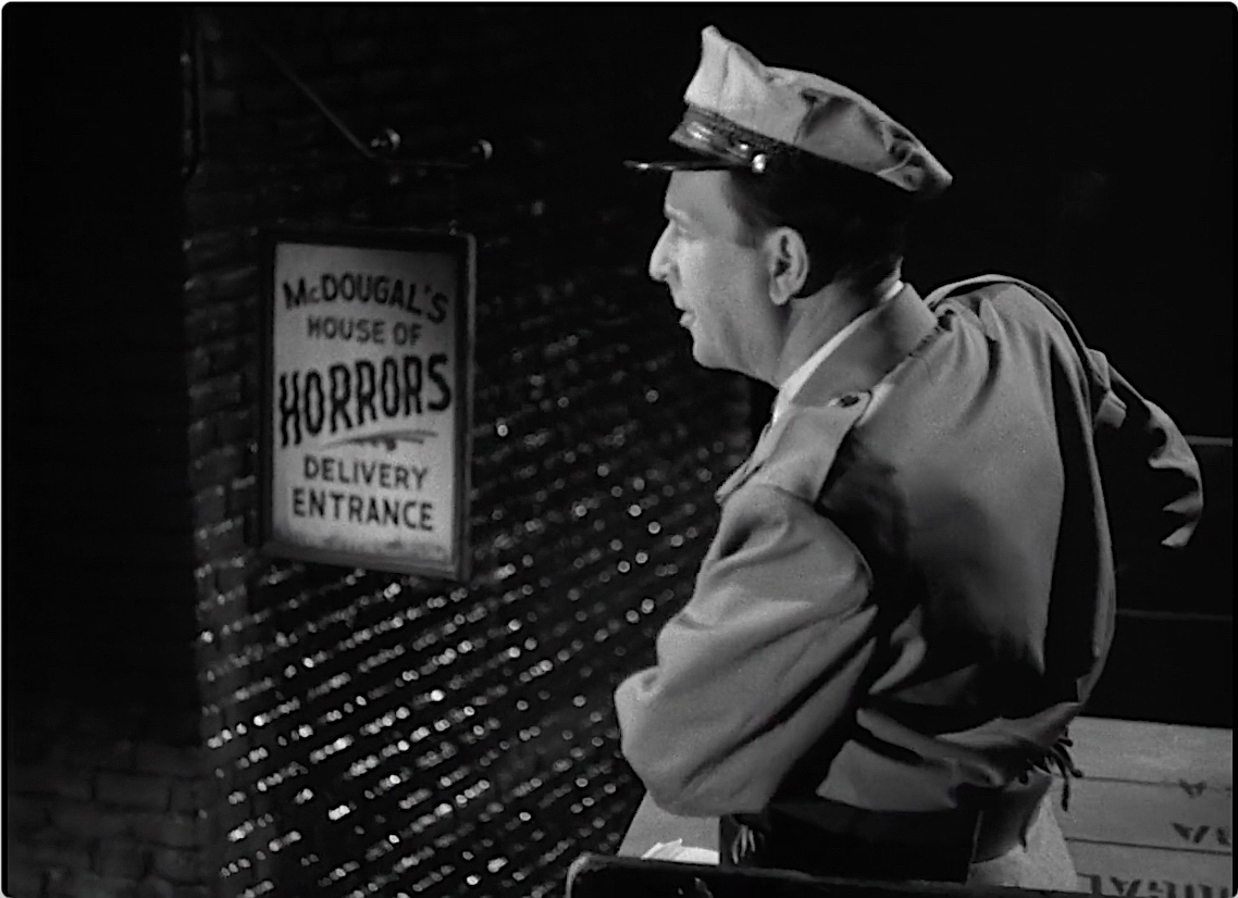 Abbott and Costello Meet Frankenstein (1948)-8.jpg