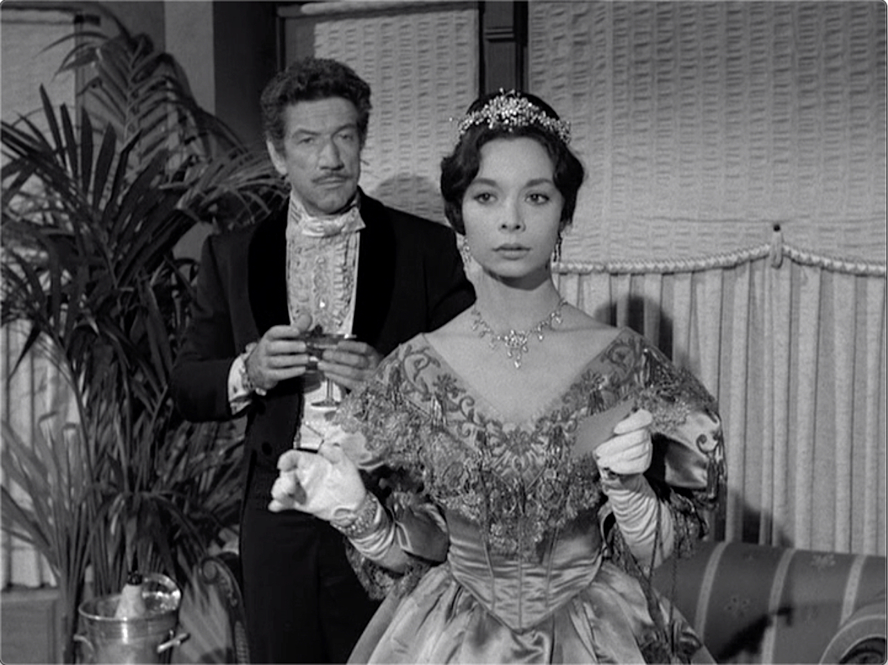 Have Gun Will Travel S04E19 The Princess and the Gun Fighter (Jan.21.1961)-186.jpg