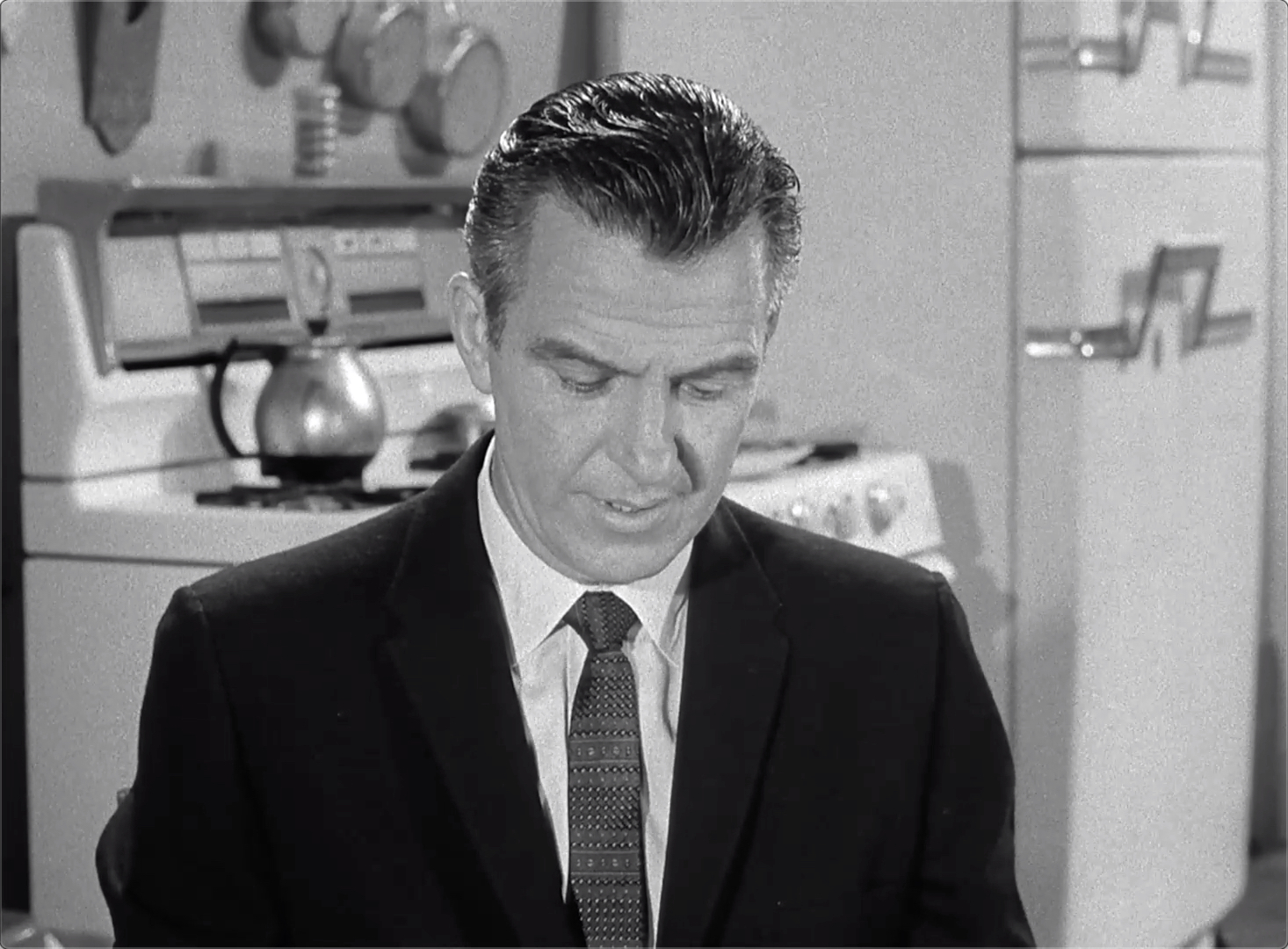 Leave it to Beaver S02E39 Most interesting Character (Jun.25.1959)-92.jpg