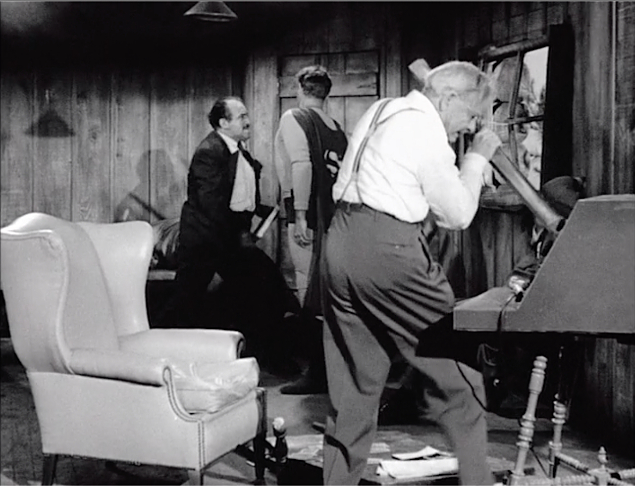 S01E08 The Mind Machine (Nov.07.1952)-198.jpg