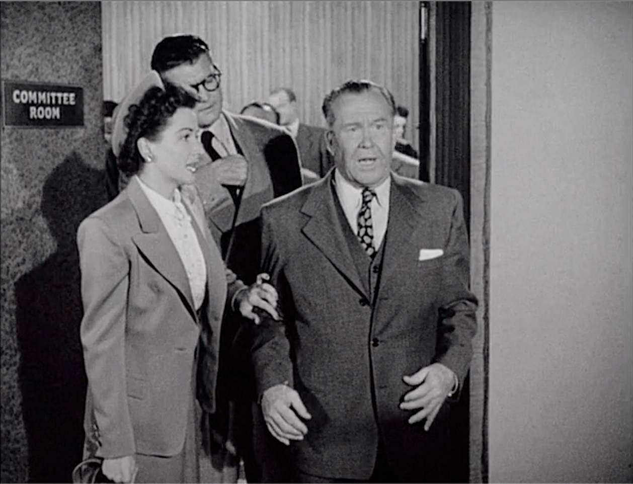 S01E08 The Mind Machine (Nov.07.1952)-49.jpg
