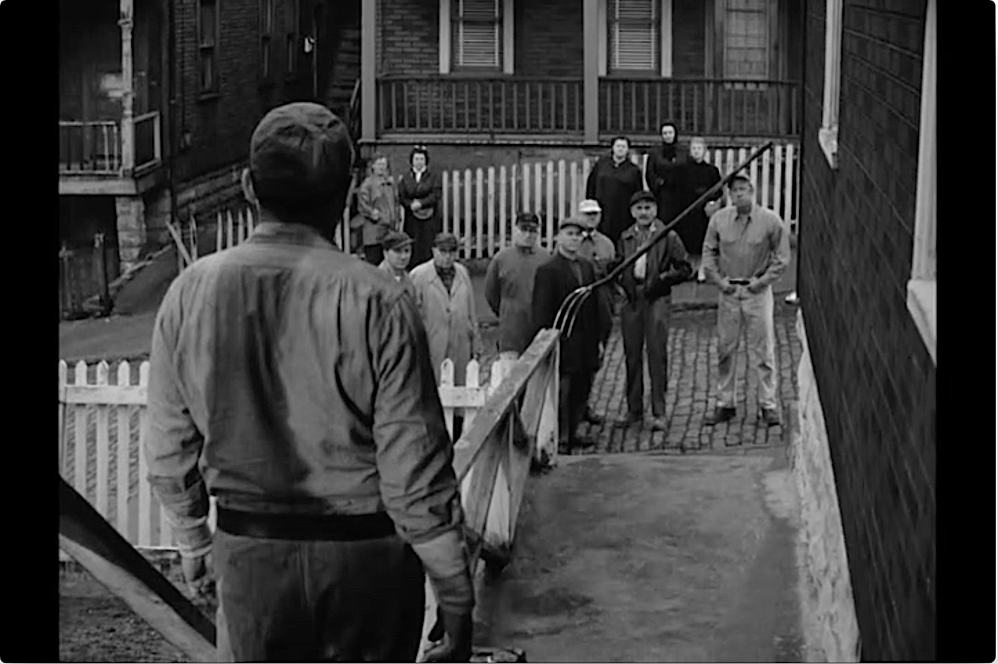 S01E30 Incident on a Bridge (Jun.16.1961)-42.jpg