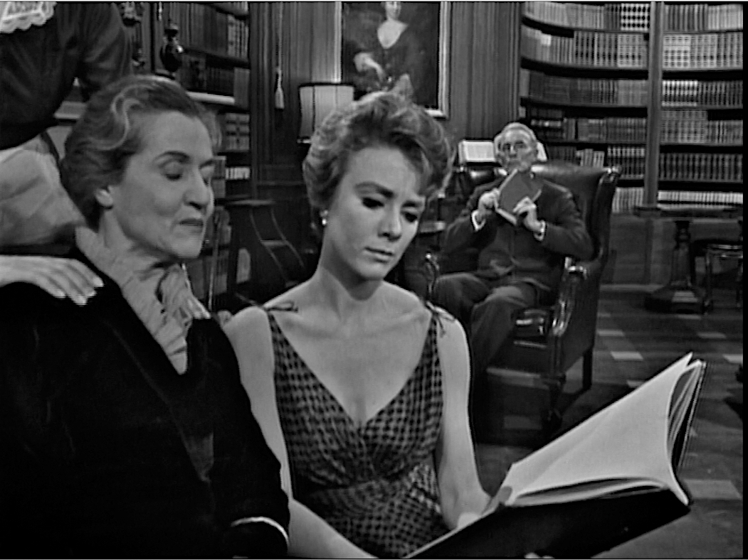 S02E08 The Lateness of the Hour (Dec.02.1960)-4m_cr.jpg