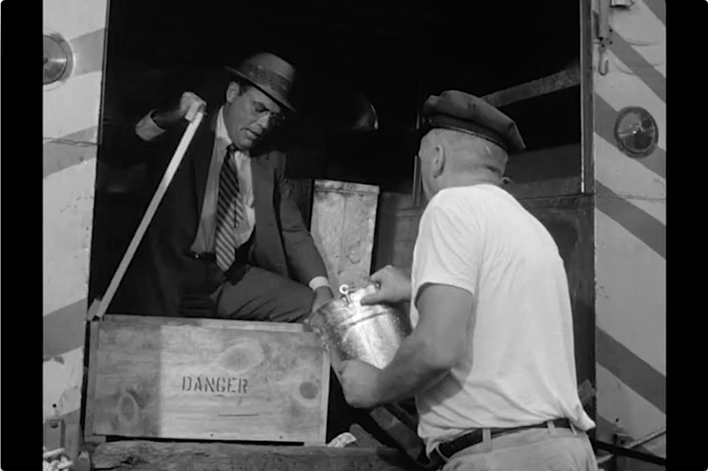 S02E14 To Walk with the Serpent (Jan.05.1962)-55.jpg
