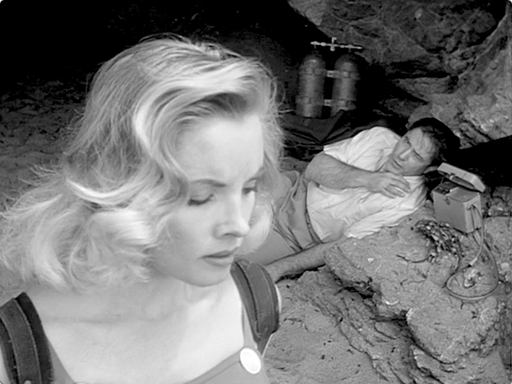 S02E27 The Getaway (Jul.05.1959)-13.jpg