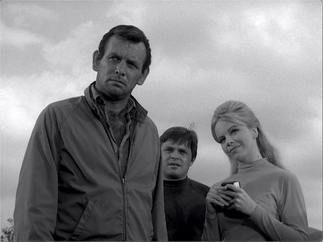 S03E10 Landscape with Running Figures Part 2 (Nov.23.1965)-163.jpg