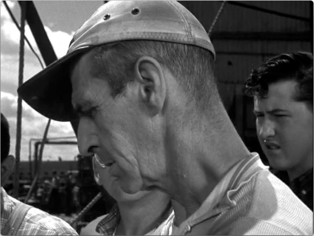 S04E05 Build Your Houses with Their Backs to the Sea (Oct.25.1963)-102.jpg