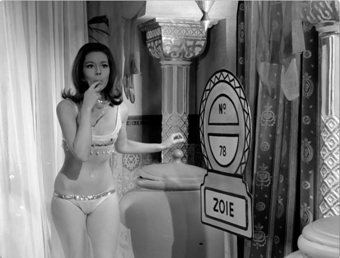 S04E26 Honey for the Prince (Mar.26.1966)-13.jpg