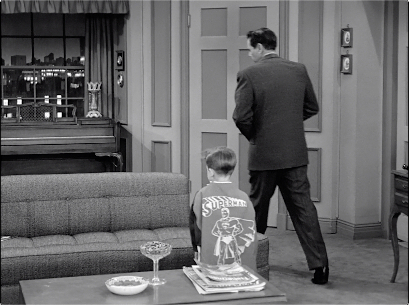 S06E13 Lucy and Superman (Jan.14.1957)-11.jpg