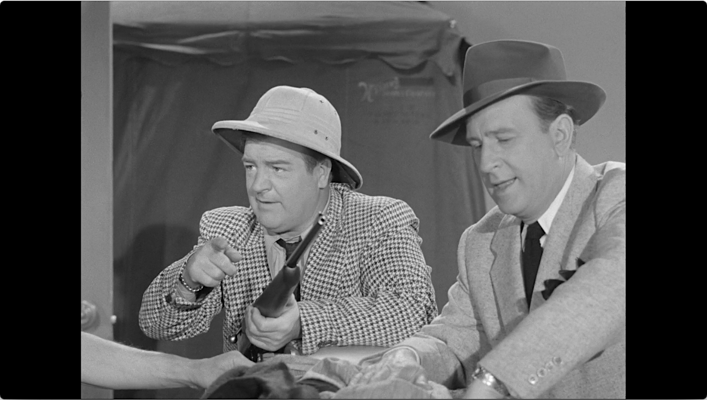 The Abbott and Costello Show S01E04 The Vacation (Dec.26.1952)-13.jpg
