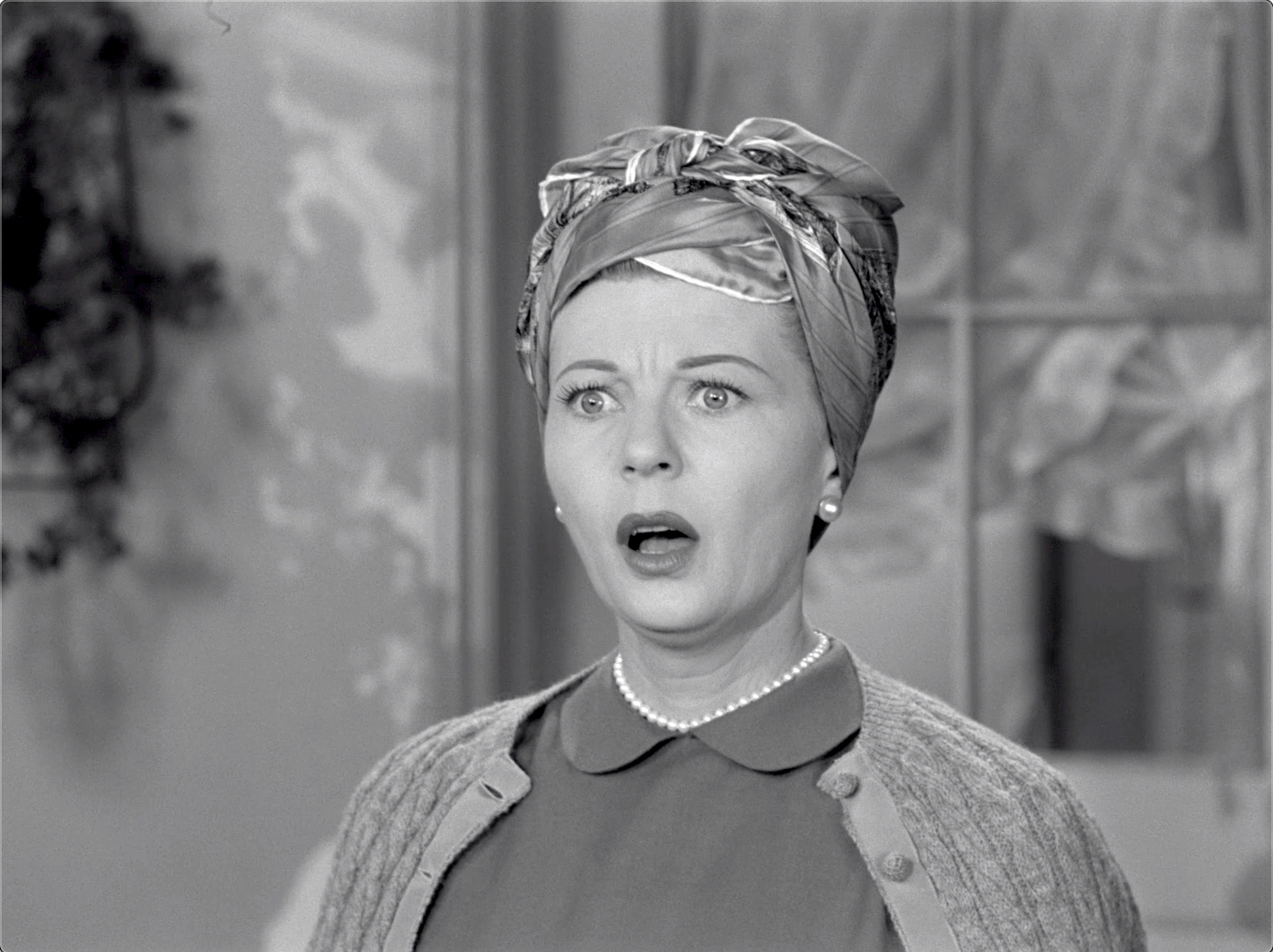 The Adventures of Ozzie and Harriet S05E15 Hairstyle For Harriet (Jan.09.1957)-132.jpg