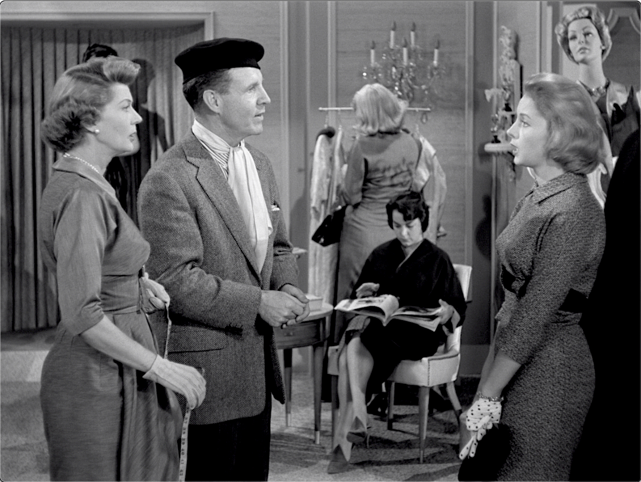 The Adventures of Ozzie and Harriet S07E10 The Dress Shop (Dec.03.1958)-8.jpg