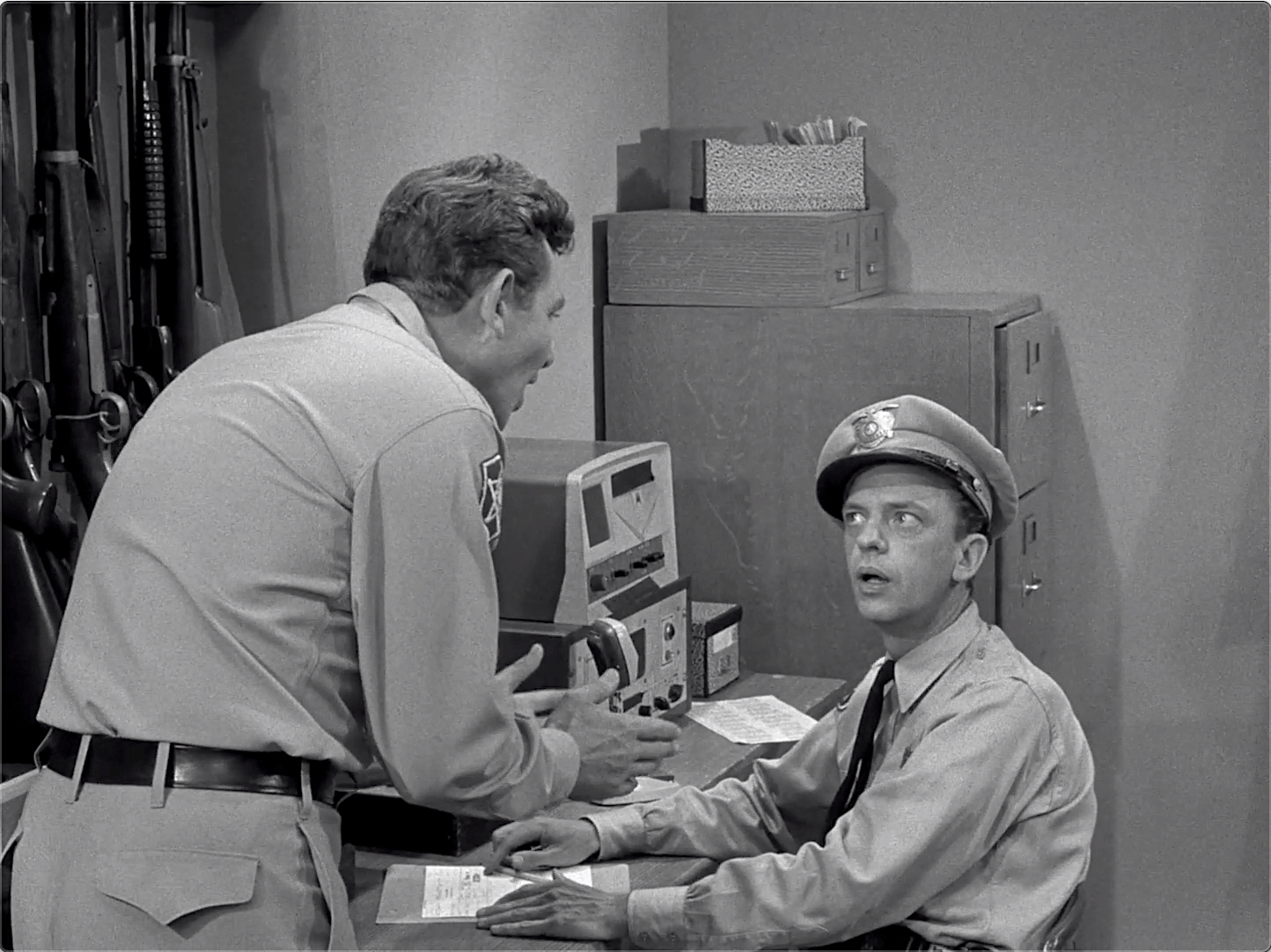 The Andy Griffith Show S03E01 Mr. McBeevee (Oct.01.1962)-140.jpg