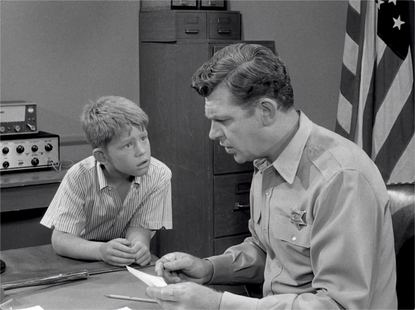 The Andy Griffith Show S04E05 Briscoe Declares for Aunt Bee (Oct.28.1963)-142.jpg