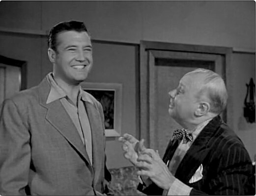 S02E10 The Face and the Voice (Nov.21.1953)-18.jpg