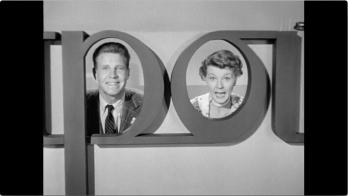 S02E18 The Camera (Jan.15.1954)-13.jpg