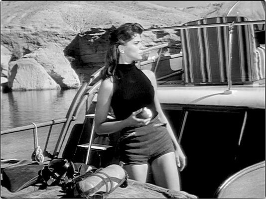 S02E26 Sea Serpent (Jun.28.1959)-40.jpg