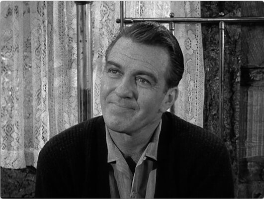 S02E13 Happy Weekend (Dec.25.1958)-55.jpg