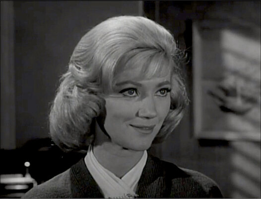 77 Sunset Strip S04E10 The Turning Point (Nov.24.1961)-89.jpg