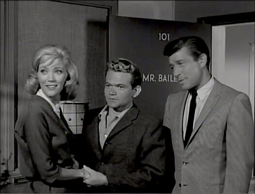 77 Sunset Strip S04E10 The Turning Point (Nov.24.1961)-92.jpg