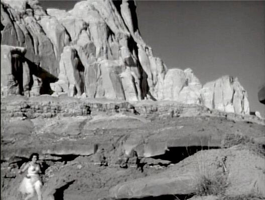 Route 66 S01E09 Layout at Glen Canyon (Nov.02.1960)-122.jpg