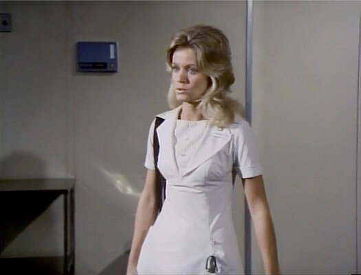 The Bold Ones The New Doctors The S04E07 A Very Strange Triangle (Oct.31.1972)-50.jpg