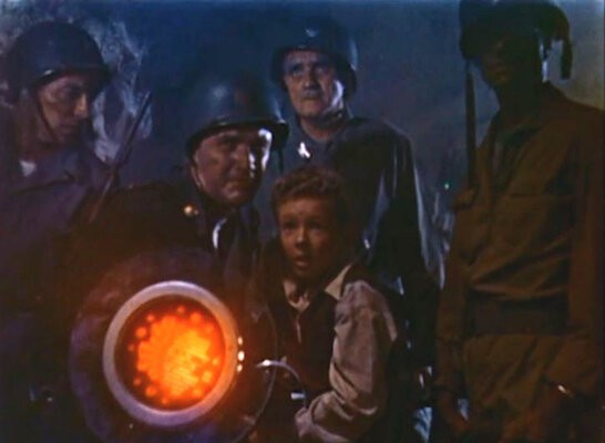 invaders-from-mars-1953-laser-gun-jimmy-hunt-review.jpg