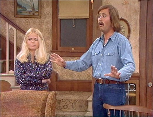 All In The Family S04E08 The Games Bunkers Play (Nov.03.1973)-94.jpg