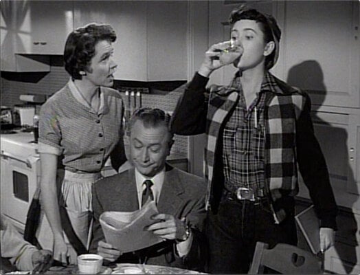 Fathers Knows Best S02E30 Betty Girl Engineer (Apr.11.1956)-44.jpg
