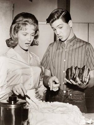 The Donna Reed Show Season 4 Shelly &amp; Paul.jpg