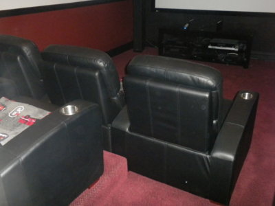 HomeTheaterRoom2011007.jpg