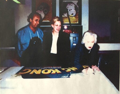 Fay Wray Signing.jpg