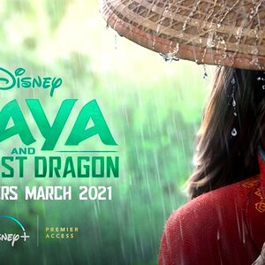 2021-raya-and-the-last-dragon-poster.jpg