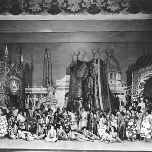 Show-Boat_People_1927_Venue_Photograph_002.jpeg