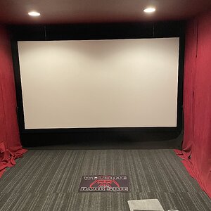 Mask Behind Screen For 16_9.jpg