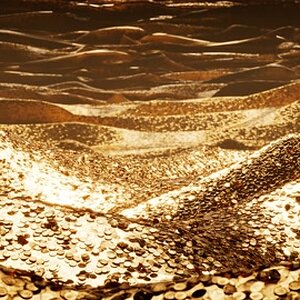 enormous-amount-golden-coins-huge-footage-139722993_iconl.jpeg