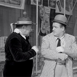 The Abbott and Costello Show S01E05 The Birthday Party (Jan.02.1953)-44.jpg
