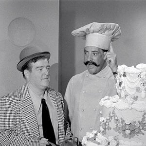 The Abbott and Costello Show S01E05 The Birthday Party (Jan.02.1953)-52.jpg