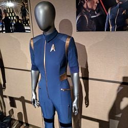 Starfleet Duty Uniform - Operations Division