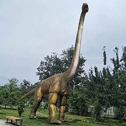 Animatronic dinosaur-------Brachiosaurus