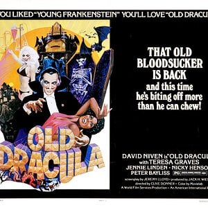 1974-Old Dracula-poster.jpg