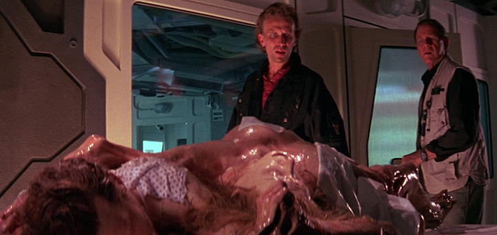 peter-weller-richard-crenna-leviathan-1989-horror-movie.jpg