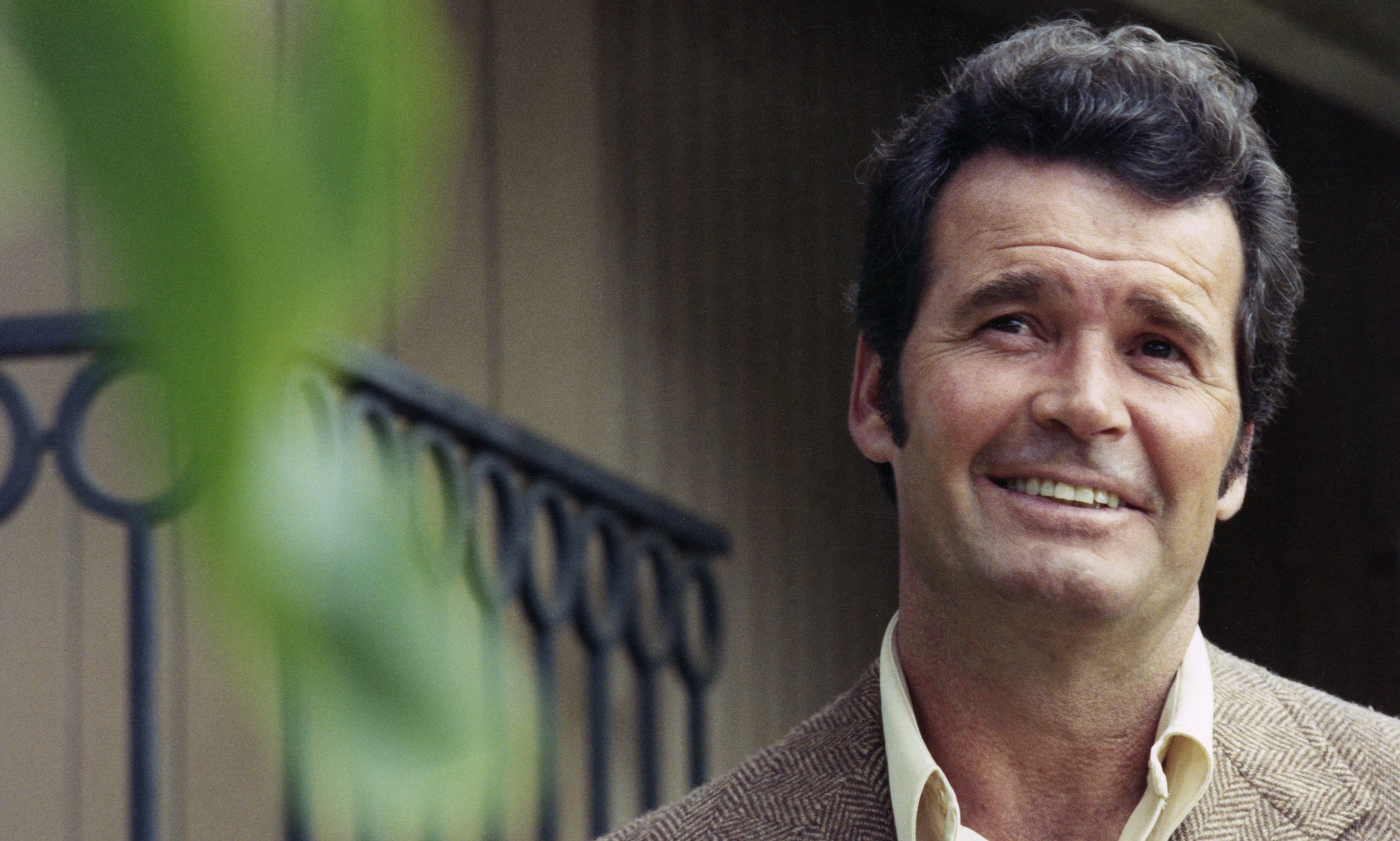 The Rockford Files The Complete Series Review