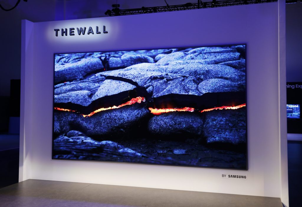 The-Wall-Modular-MicroLED-146-inch-TV-21-1024x701.jpg