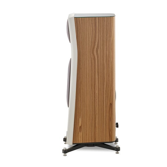 Side View of the Focal Kanta No 2