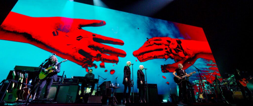 Roger Waters: Us + Them Review