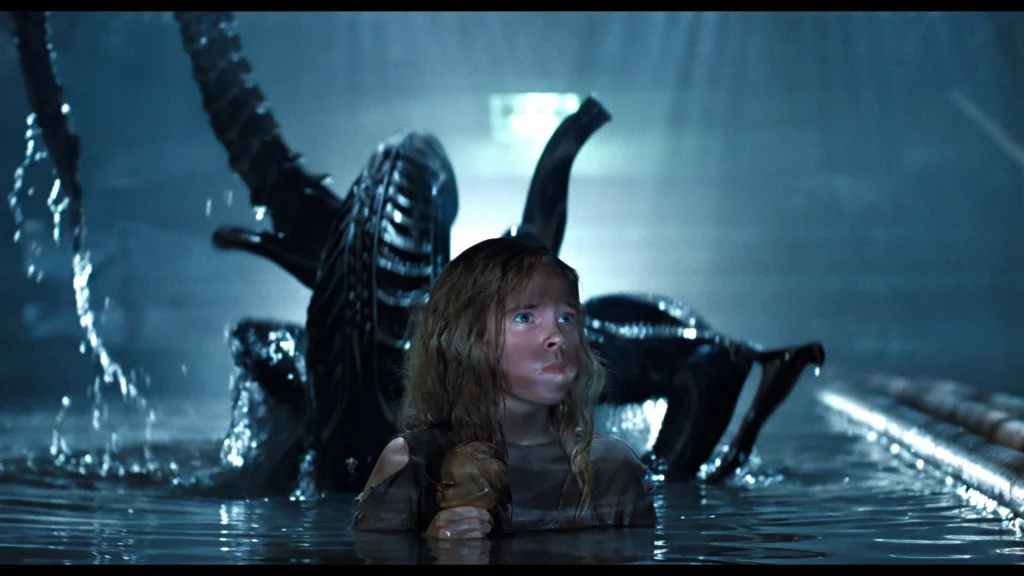 Aliens 4k review movie screenshot
